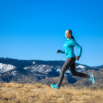 attività fisica all'aperto in inverno - corsa